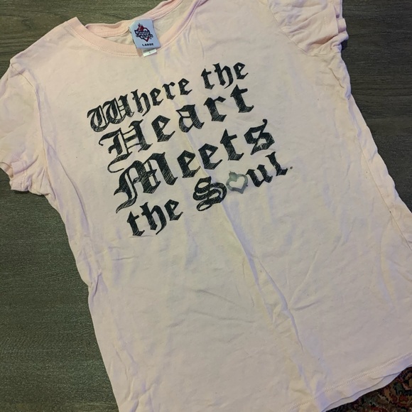 house of blues Tops - ❤️5/$20❤️ House of Blues Tshirt house of blues Tops - ❤️5/$20❤️ House of Blues Tshirt